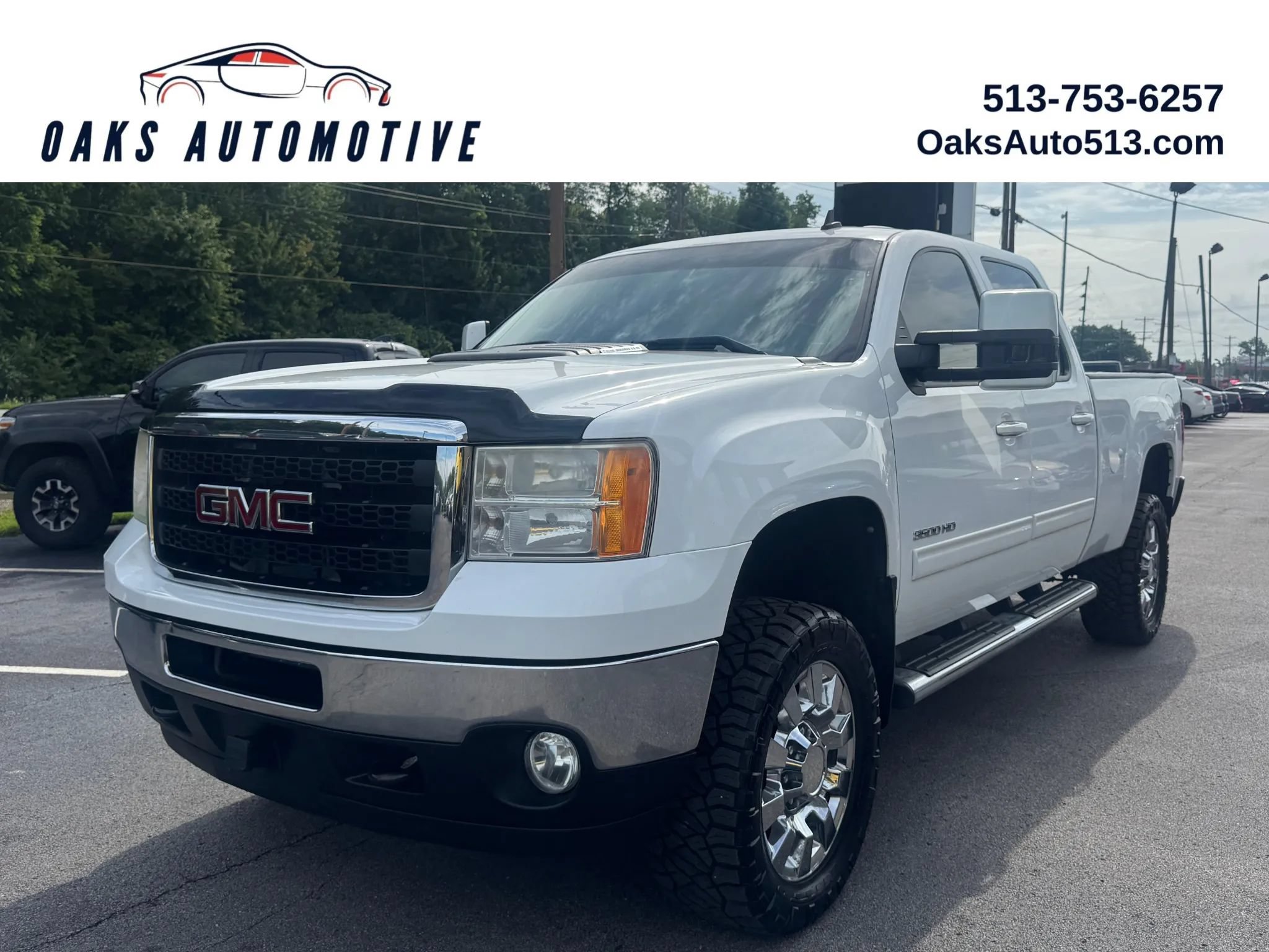 Used 2011 GMC Sierra 3500 SLT AWD/4WD image 1