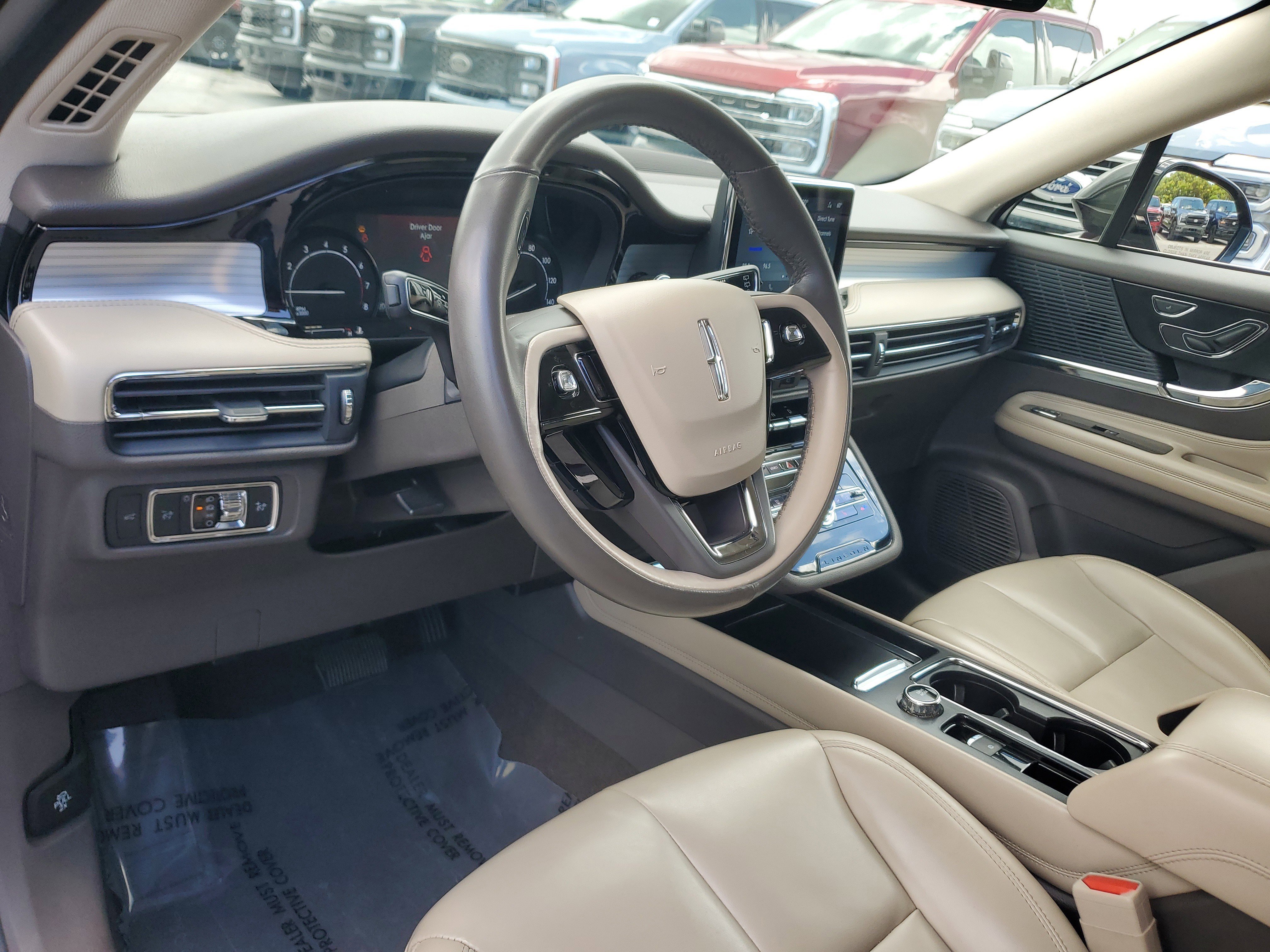 Used 2021 Lincoln Corsair FWD image 9