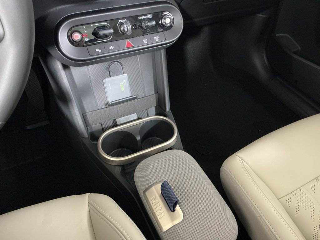 New 2026 MINI Cooper S image 13