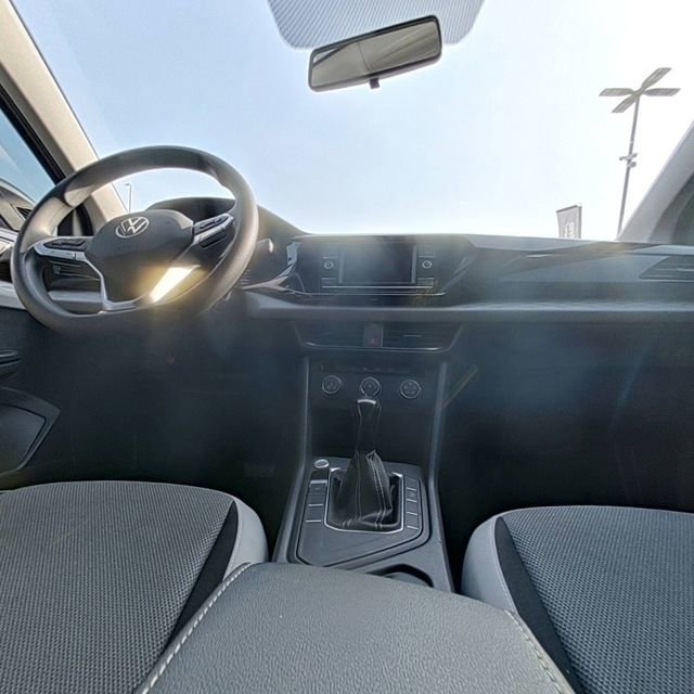 Used 2022 Volkswagen Taos S image 23