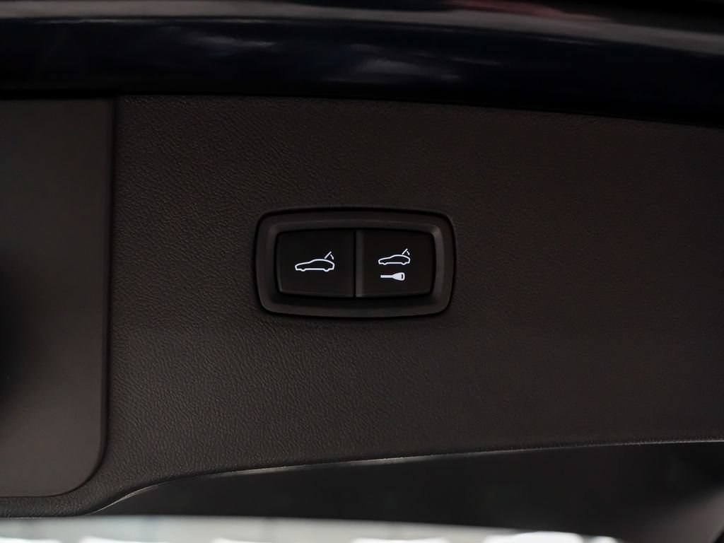 New 2026 Porsche Cayenne GTS AWD/4WD image 10