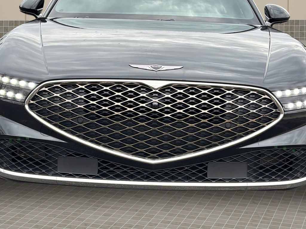 Used 2024 Genesis G90 3.5T image 9