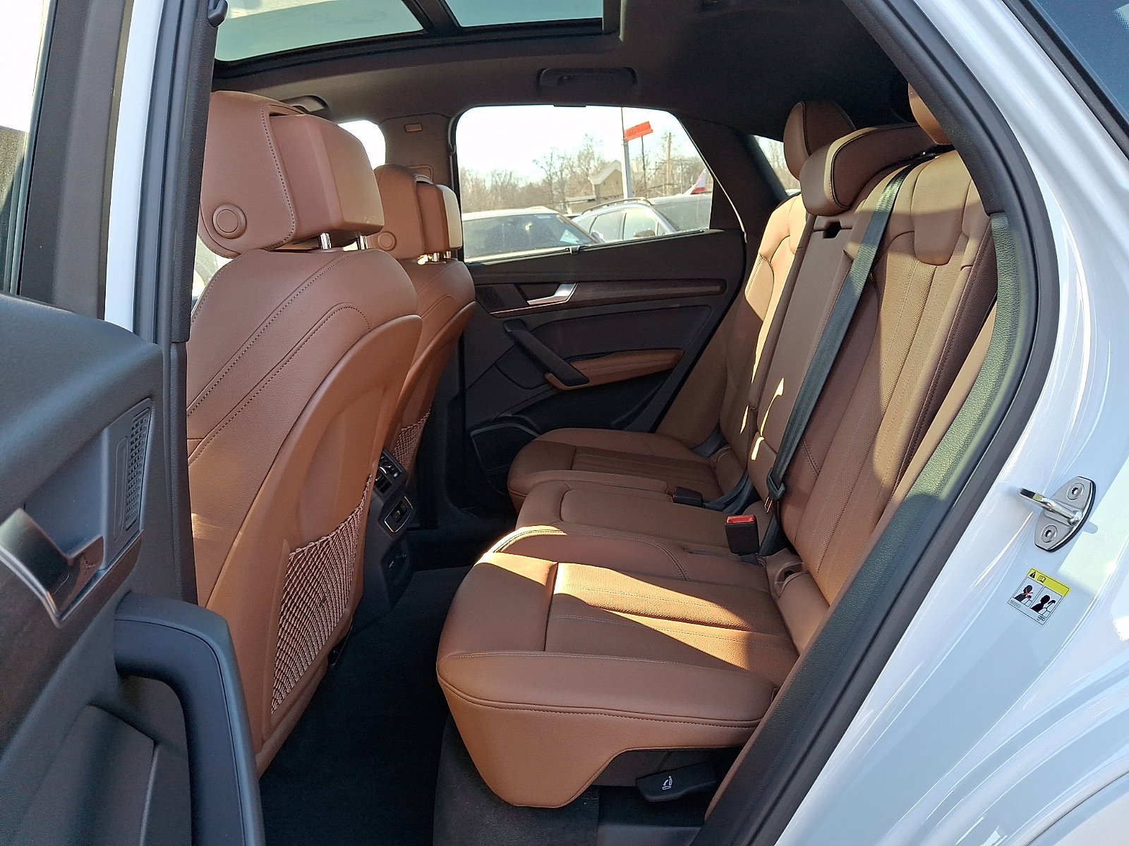 Certified 2025 Audi Q5 2.0T Premium Plus w/ Premium Plus Package image 10