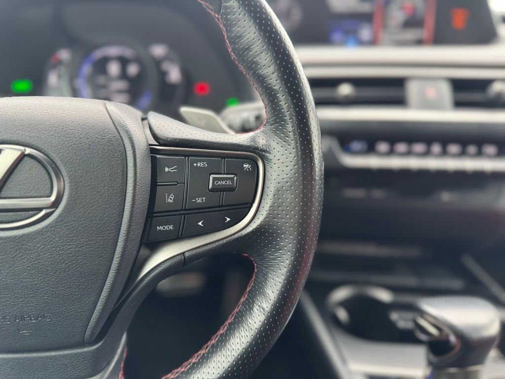 Used 2021 Lexus UX 250h F Sport w/ Accessory Package (Z2) image 7