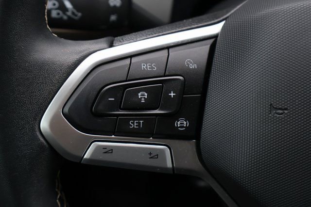 Certified 2023 Volkswagen Atlas Cross Sport SE image 20