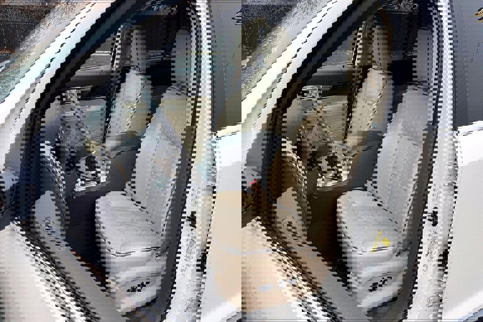 Used 2008 Lincoln MKX AWD image 22