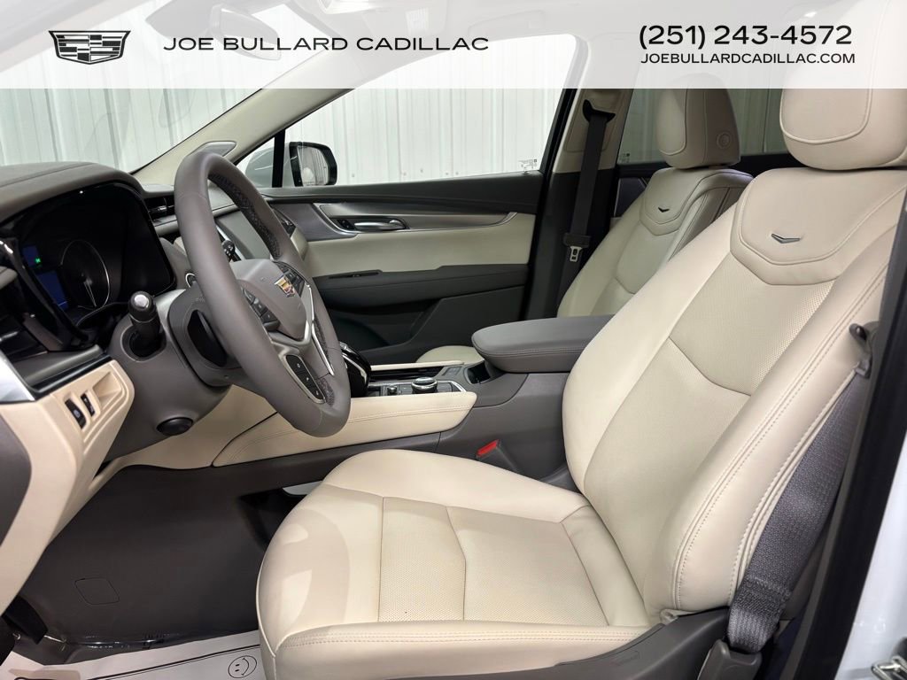 New 2025 Cadillac XT5 Premium Luxury image 5