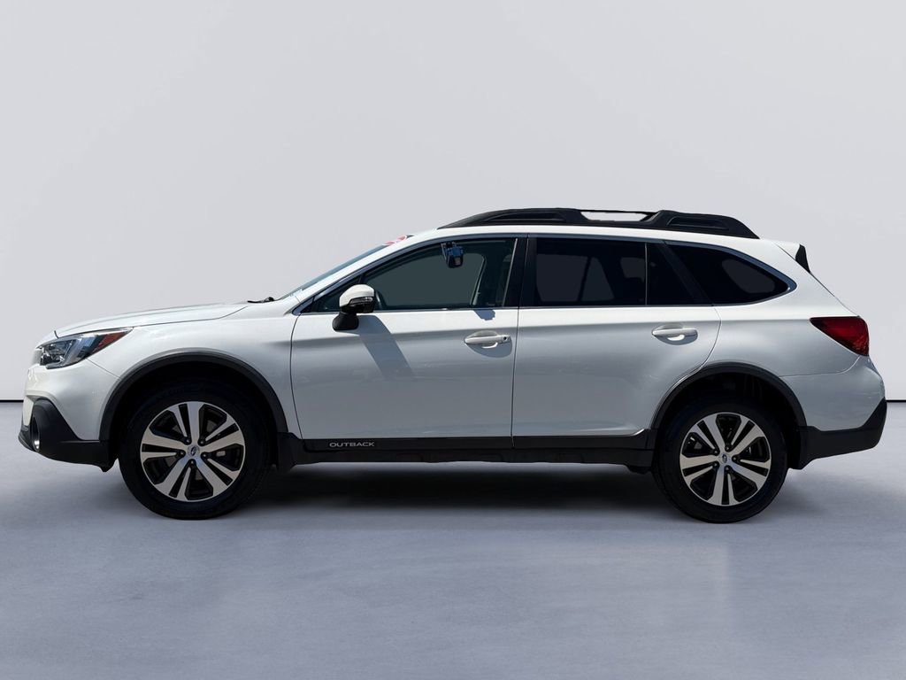 Used 2018 Subaru Outback 3.6R Limited AWD/4WD image 6