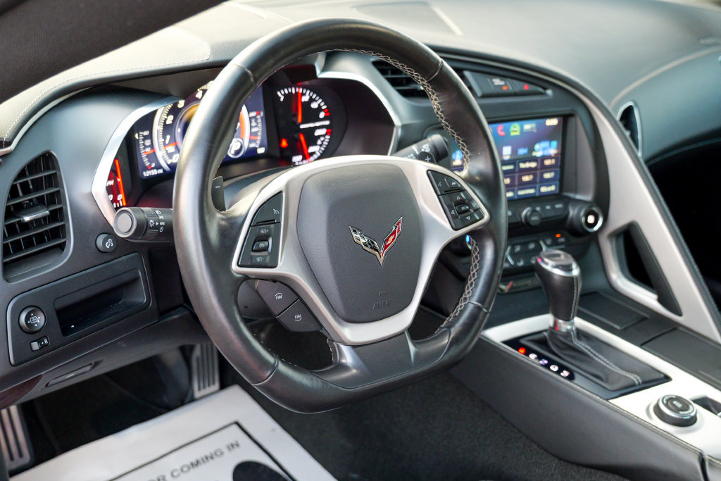 Used 2016 Chevrolet Corvette Stingray Coupe RWD image 23