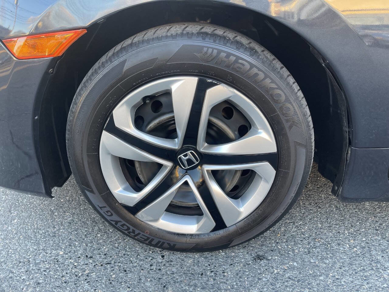 Used 2018 Honda Civic LX image 11