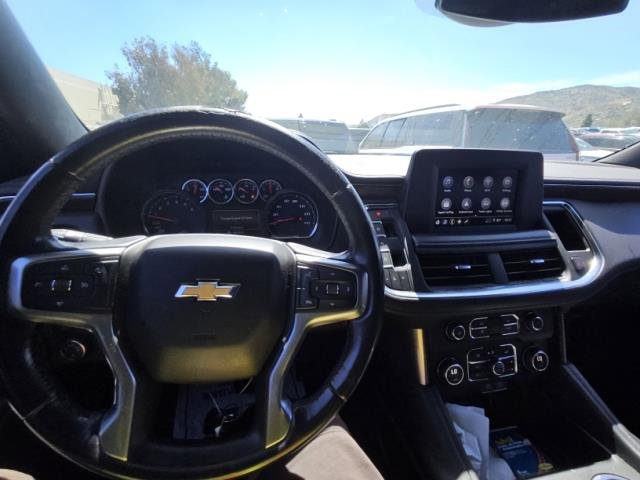 Used 2023 Chevrolet Suburban LS RWD image 4