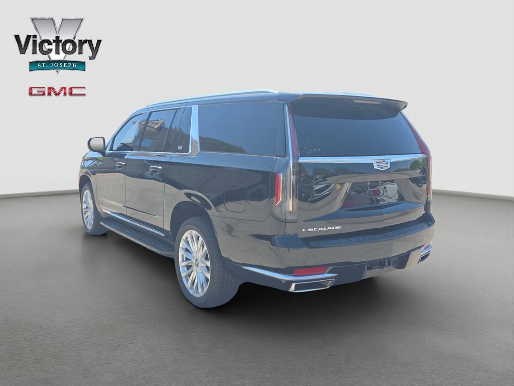 Used 2023 Cadillac Escalade ESV Luxury AWD/4WD image 15