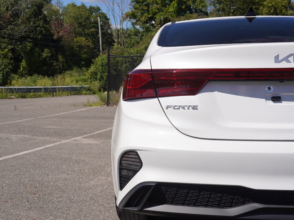 Used 2023 Kia Forte LXS w/ LXS Technology Package FWD image 13