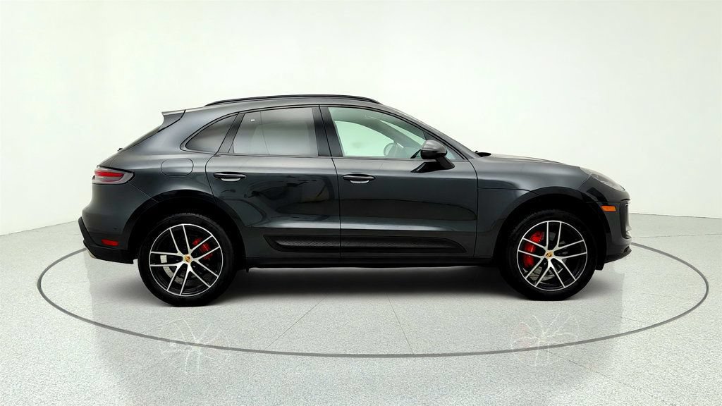 Used 2024 Porsche Macan S w/ Premium Plus Package AWD/4WD image 4
