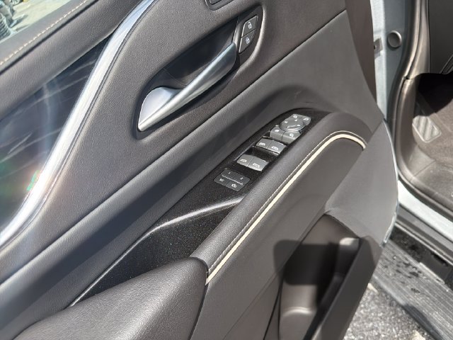 Certified 2024 Cadillac Escalade Sport AWD/4WD image 11