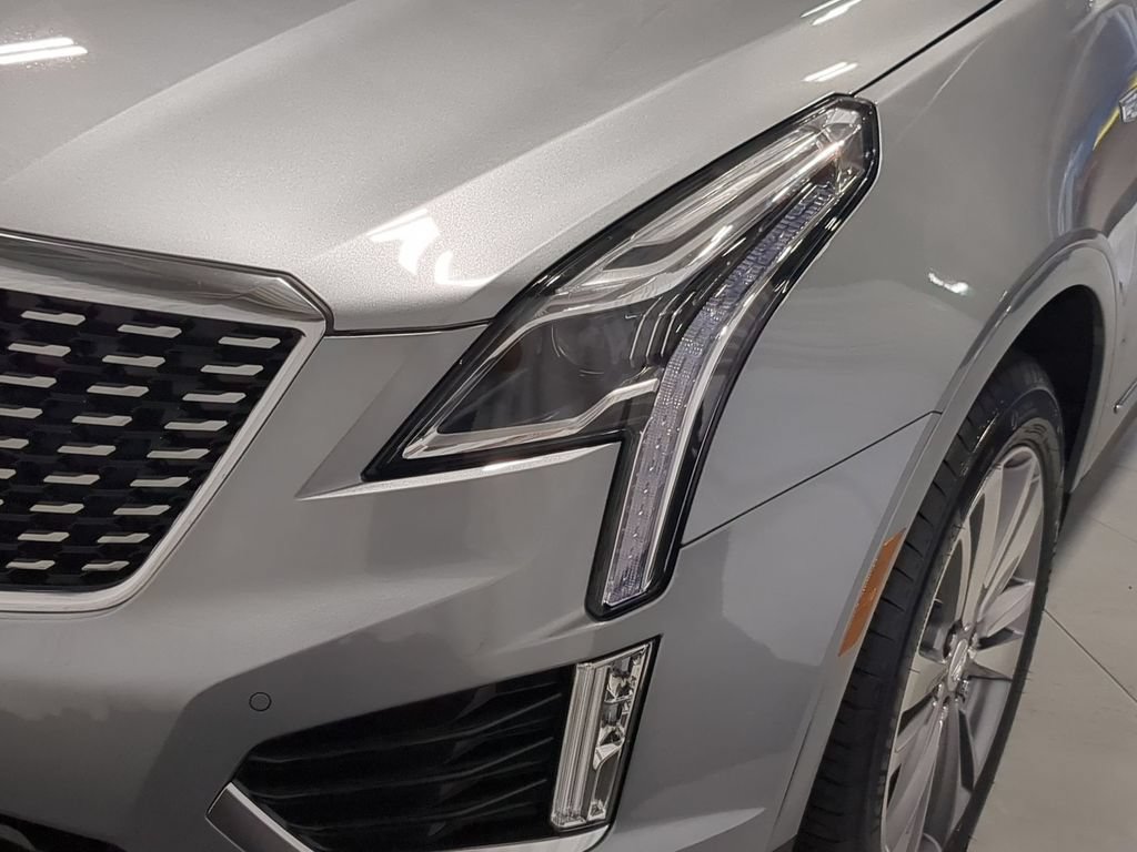 Used 2025 Cadillac XT5 Premium Luxury AWD/4WD image 14