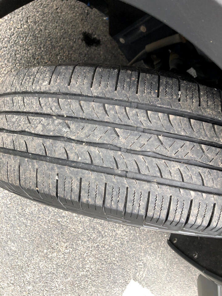 Used 2020 Chevrolet Traverse LT image 10