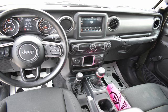 Used 2023 Jeep Gladiator Sport image 19