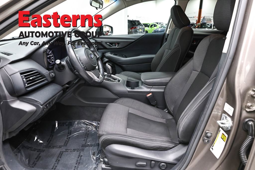 Used 2022 Subaru Outback Premium AWD/4WD image 14