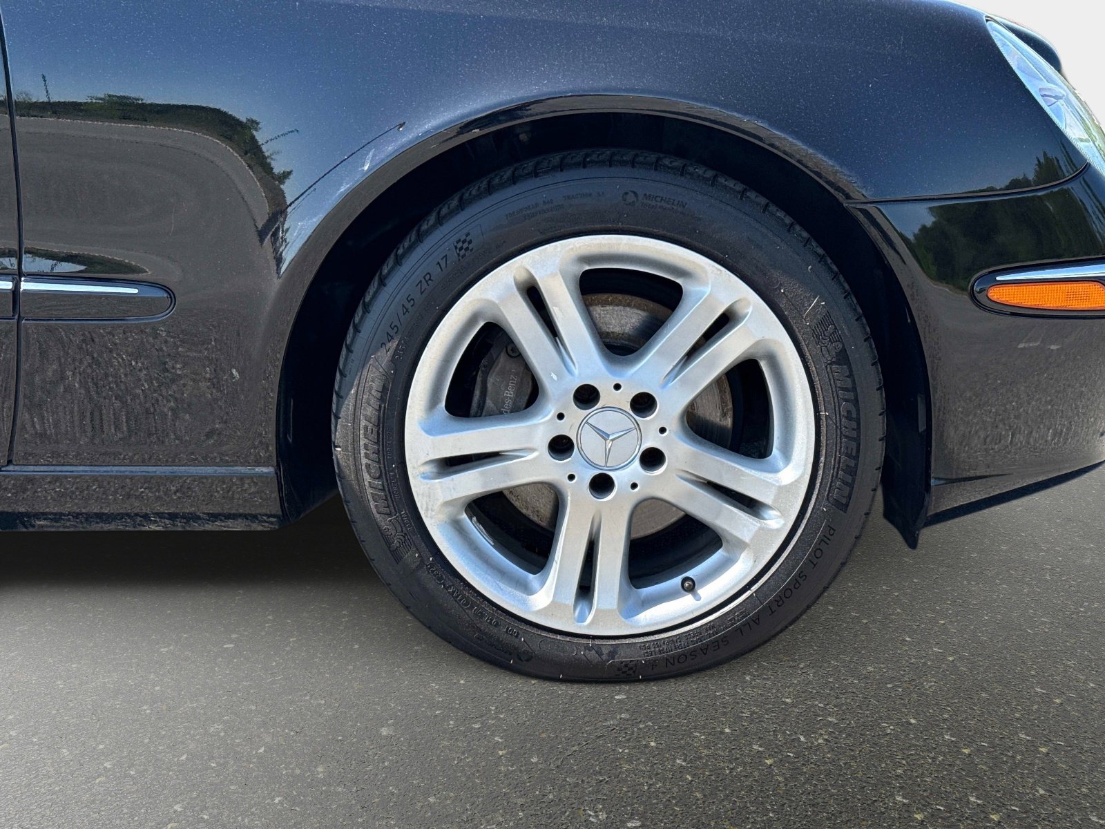 Used 2006 Mercedes-Benz E 350 Sedan image 11