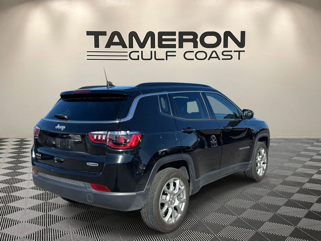 Used 2022 Jeep Compass Latitude w/ Sun and Sound Group image 6