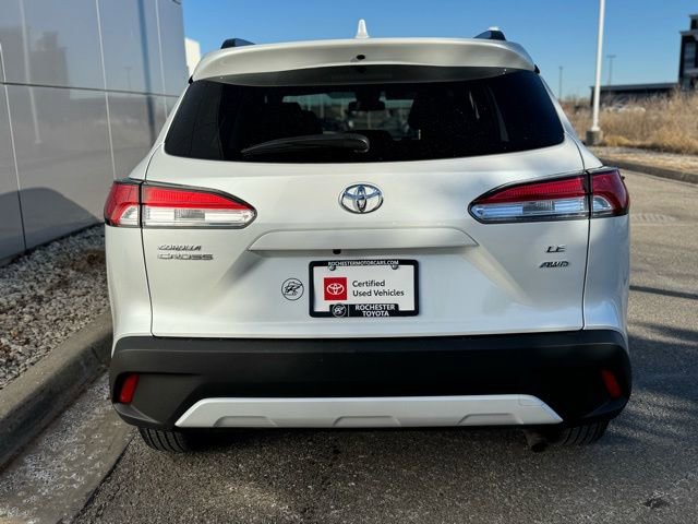 Certified 2022 Toyota Corolla Cross LE image 35