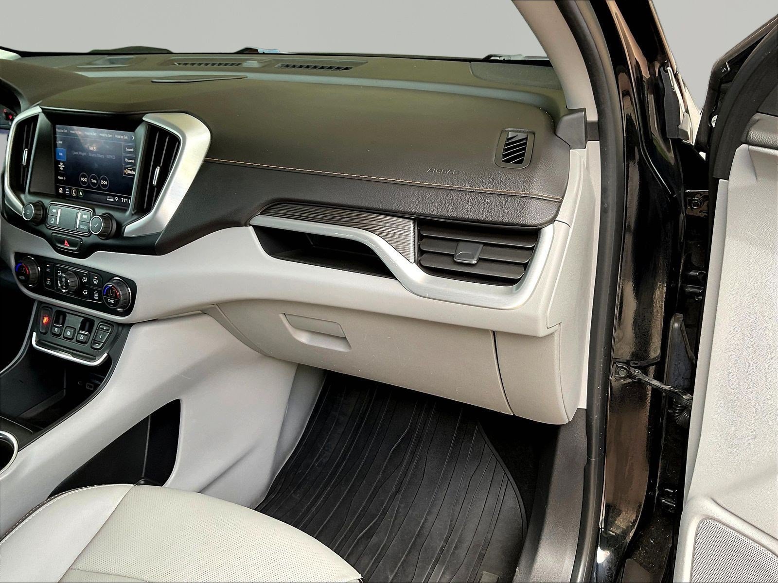 Used 2019 GMC Terrain SLT w/ Preferred Package AWD/4WD image 26