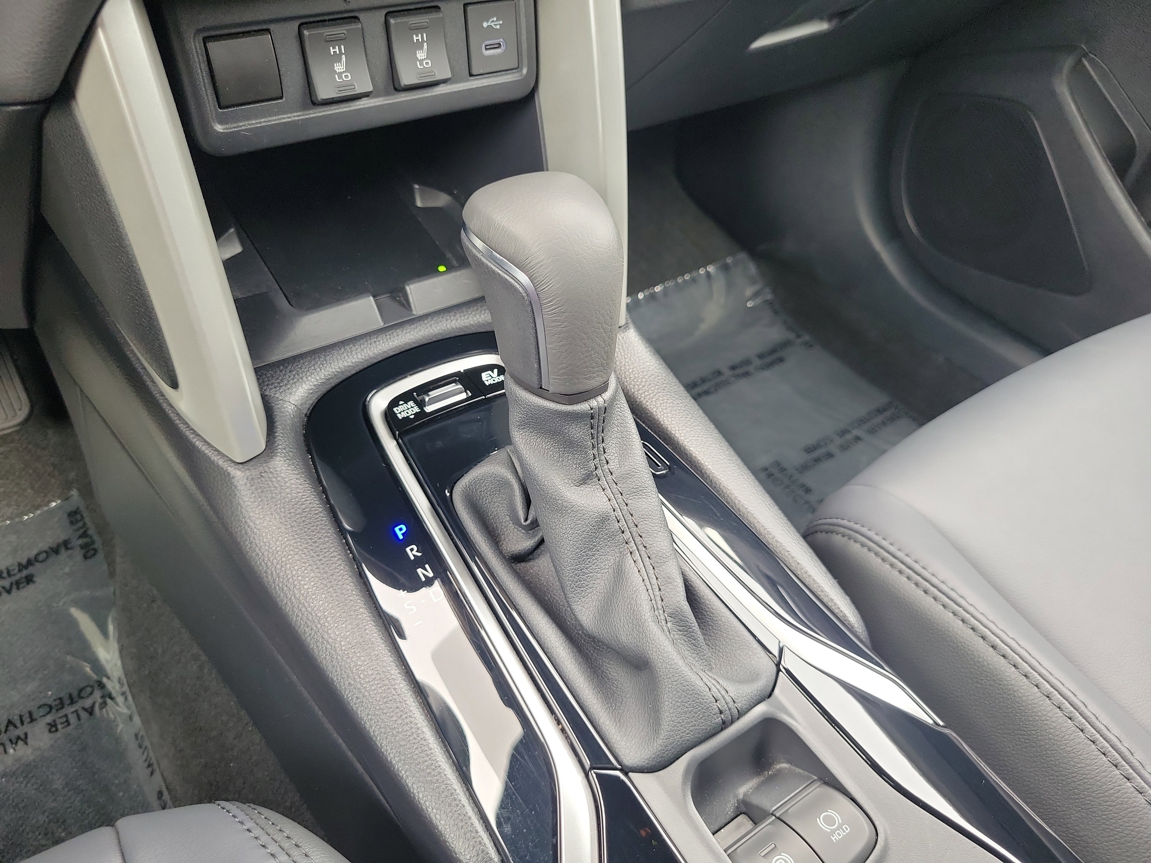 Used 2024 Toyota Corolla Cross AWD Hybrid w/ Convenience Package image 24