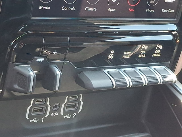 Used 2020 RAM 1500 Laramie AWD/4WD image 25