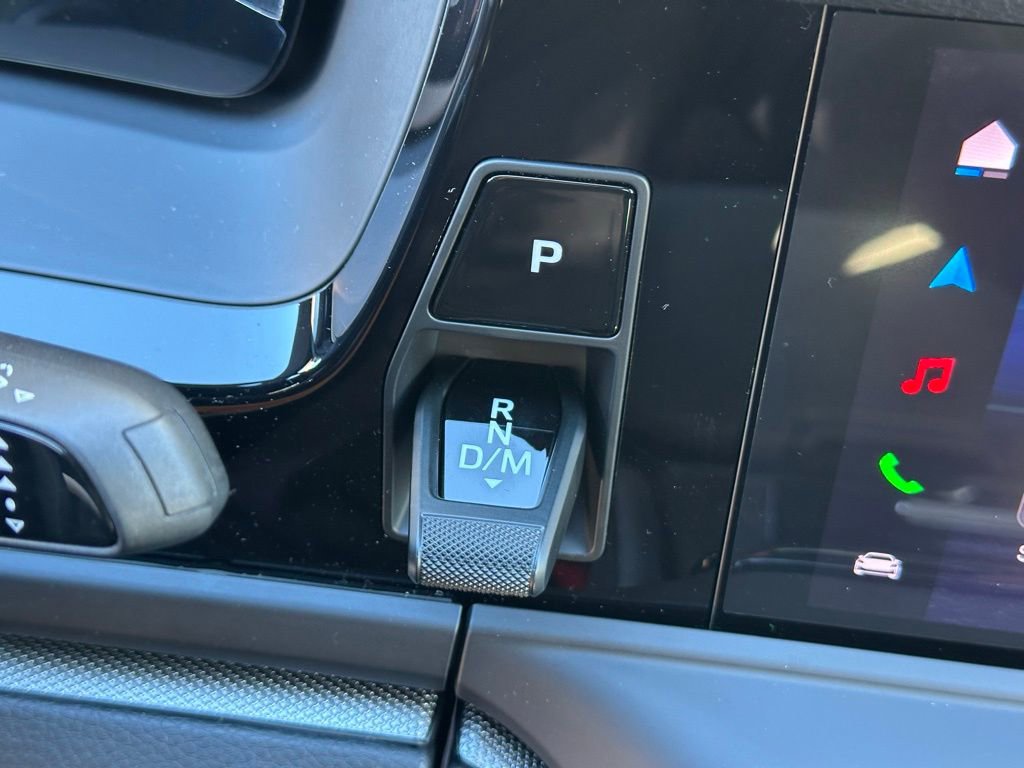 Used 2026 Porsche Panamera 4 image 33