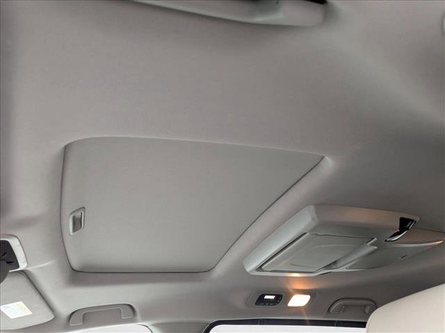 Used 2024 Honda Odyssey Touring image 11