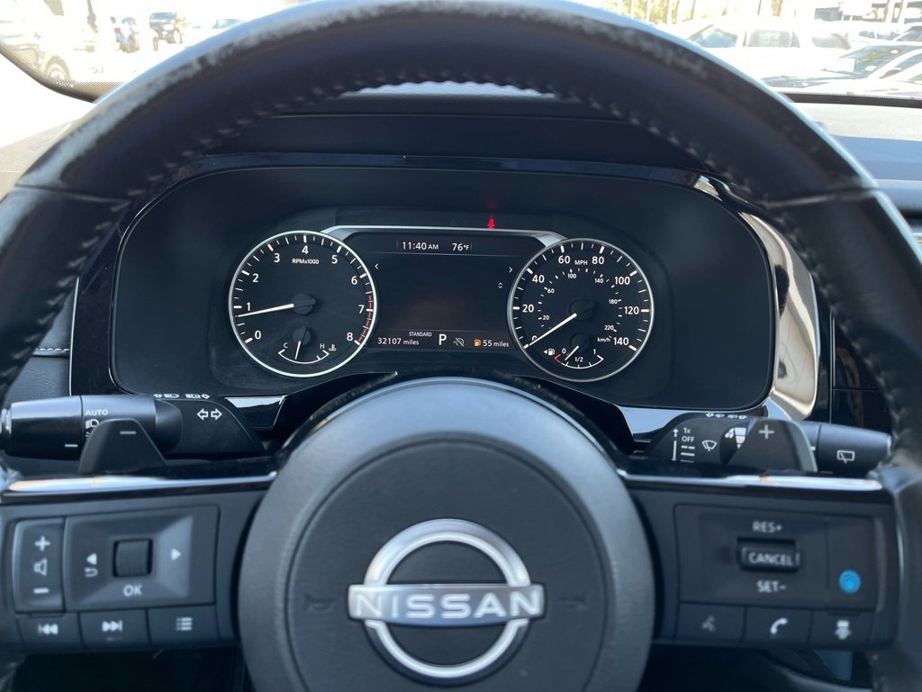 Used 2022 Nissan Pathfinder SV image 12