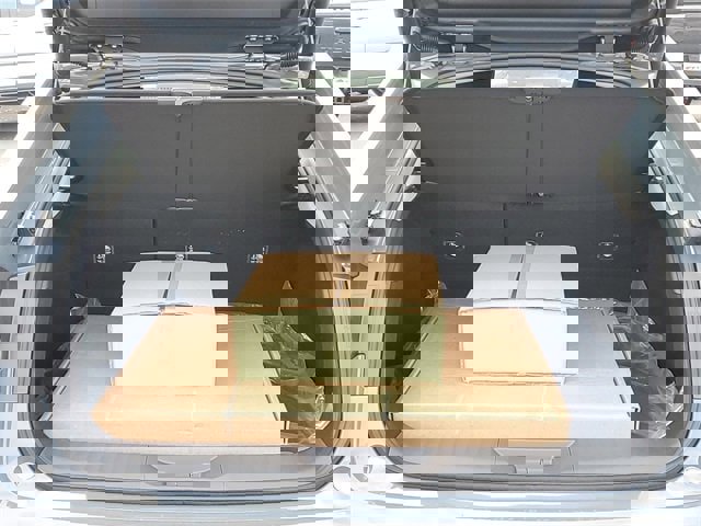 New 2026 Toyota Prius Plug-In Hybrid image 7