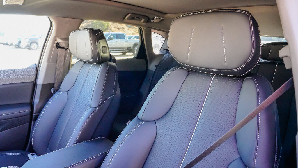 New 2027 Cadillac Optiq Premium Luxury RWD image 11