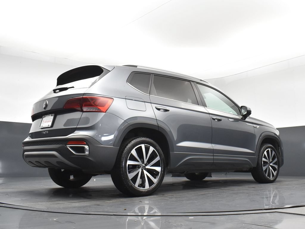 Used 2024 Volkswagen Taos SE FWD image 22