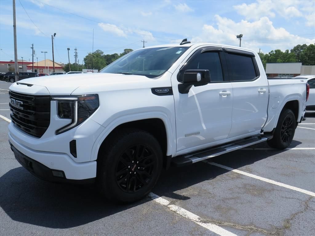 Used 2024 GMC Sierra 1500 Elevation w/ Elevation Premium Package AWD/4WD image 8