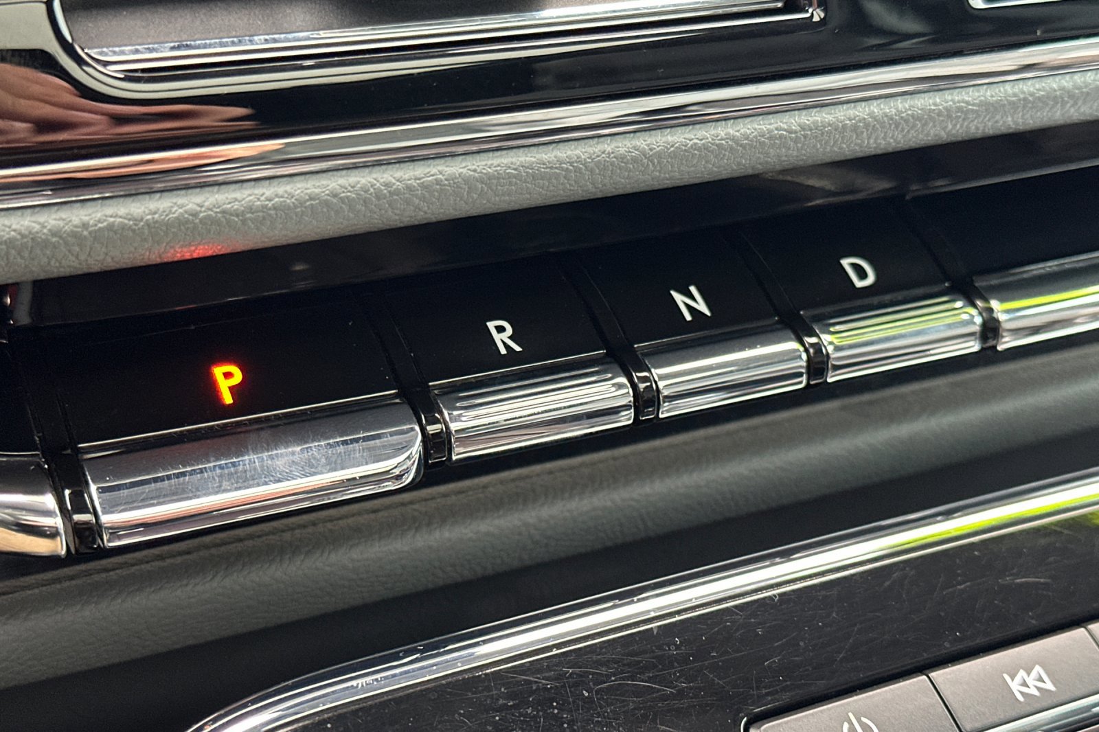 Used 2019 Lincoln Navigator Reserve image 23