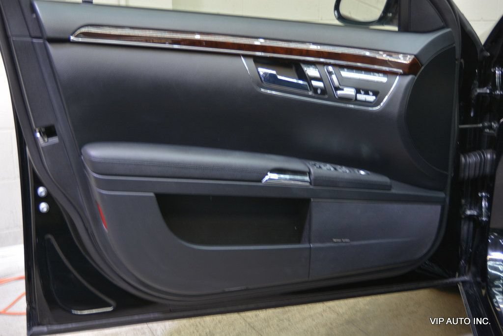Used 2007 Mercedes-Benz S 550 4MATIC image 7