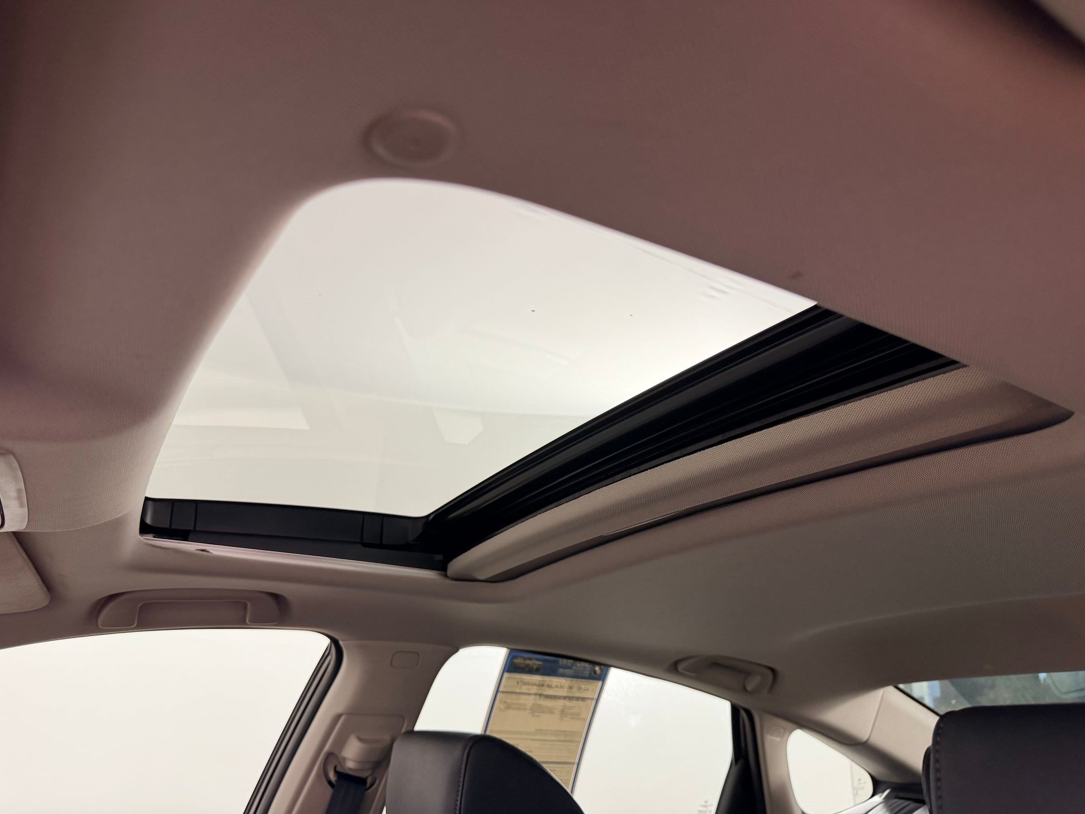 Used 2018 Honda Accord EX-L image 24