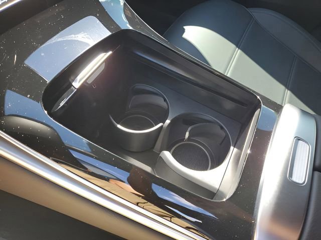 Certified 2025 Mercedes-Benz GLC 300 4MATIC image 33