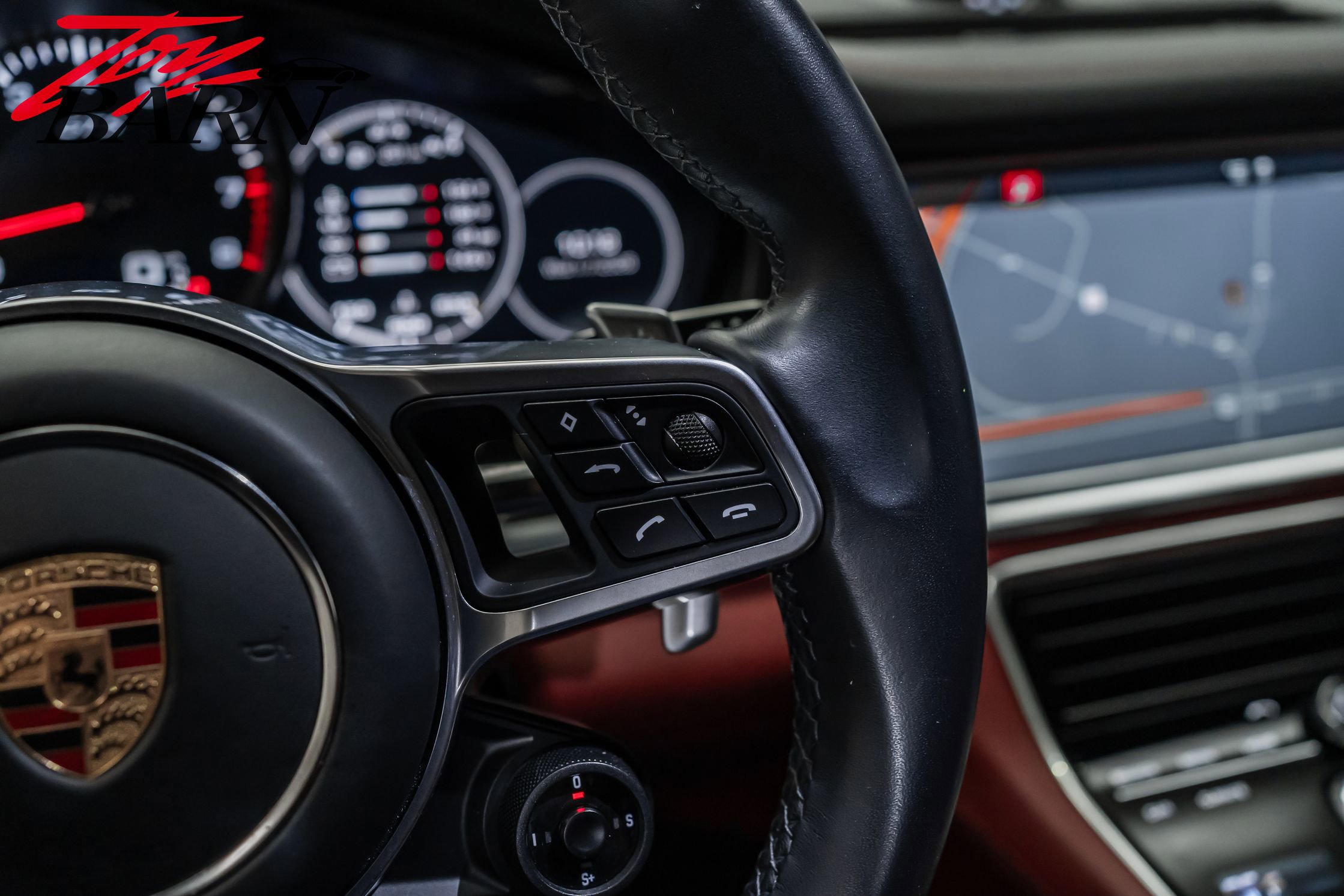 Used 2020 Porsche Panamera GTS image 33