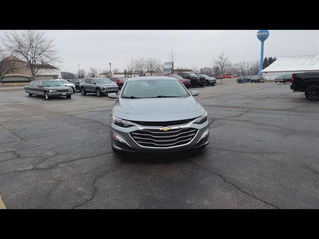 Used 2023 Chevrolet Malibu LS w/ Driver Confidence Package image 4