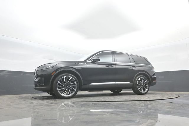 Used 2025 Lincoln Aviator Reserve w/ Equipment Group 201A AWD/4WD image 38