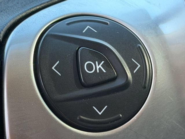 Used 2013 Ford Escape Titanium FWD image 25