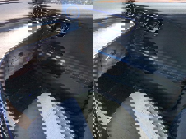 Used 2025 Mercedes-Benz C 300 C 300 image 16