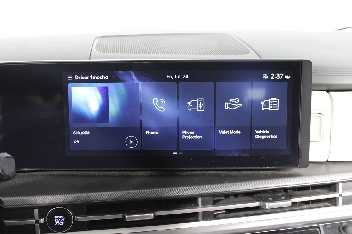 Used 2024 Hyundai Santa Fe SEL FWD image 21