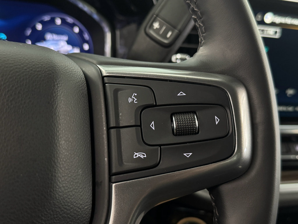 Used 2025 Chevrolet Silverado 2500 LT w/ Convenience Package AWD/4WD image 22