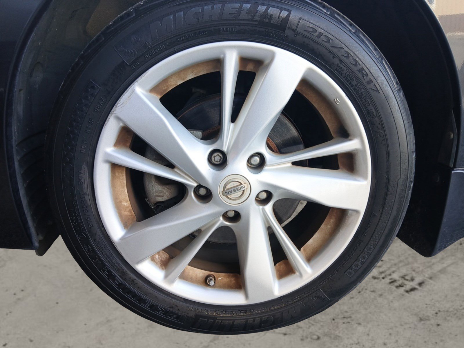 Used 2015 Nissan Altima 2.5 SV w/ Convenience Package image 14