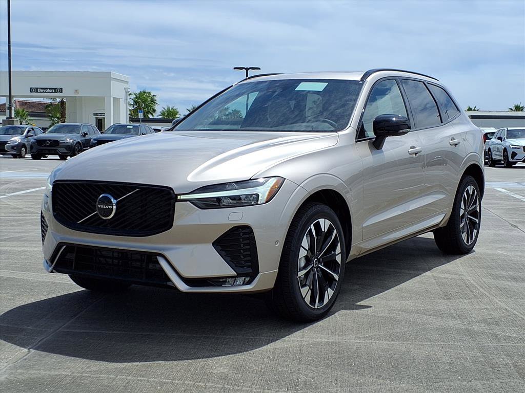 New 2026 Volvo XC60 B5 Plus w/ Protection Package Premier image 3