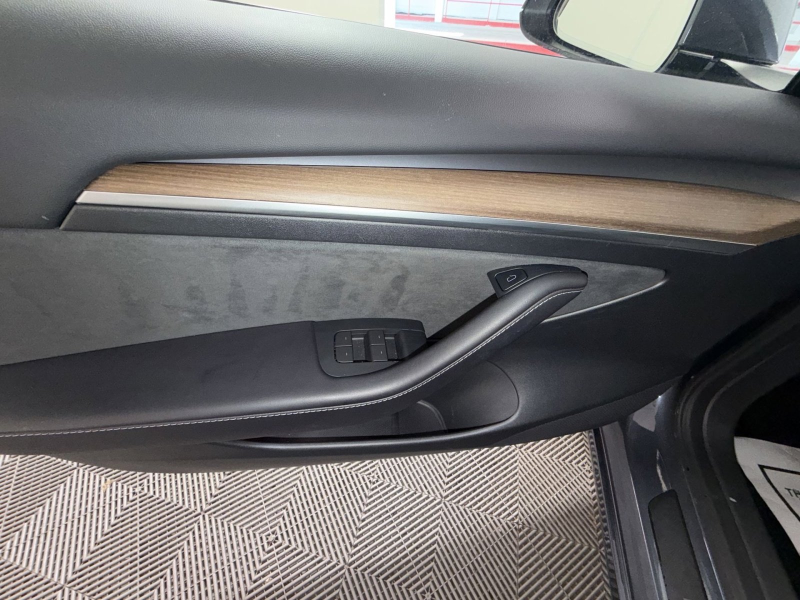 Used 2023 Tesla Model 3 Performance image 15